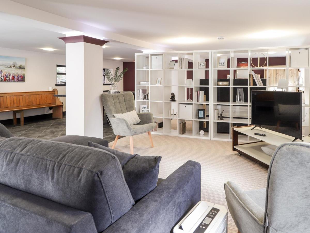 אינברנס Mary Ann Apartment מראה חיצוני תמונה